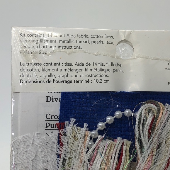 Bundle of 7 CHRISTMAS Cross-Stitch Holiday Poinsettia Dolphin & Santa Kits - Picture 17 of 17